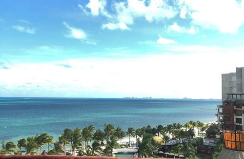 S.M. 57 Resort | 2-bedroom resort in Cancun, luxury adult & children pools, 7+ restaurants