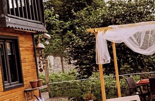 Ardesen Apartment | 2-bedroom resort in cool Rize with WiFi