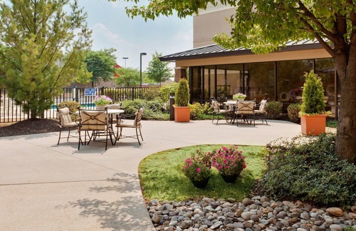 Allentown Condo | 2 Bedroom Suite | Free Breakfast + Free Wi-Fi