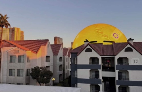 Las Vegas Villa | 2-bedroom villa on superb Las Vegas strip ! Just steps away from Sphere !