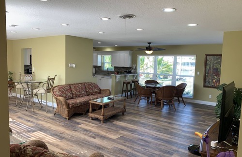 Palm City House | 2 bedroom waterfront with dock for your boat