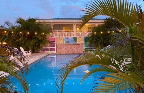 Tierras Nuevas Poniente Apartment | 2 BR Apartment at El Flamingo Beach Club - 5 Min to the Beach
