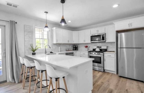 Ellicottville Apartment | 2 BR + Apartment-Walking distance to town, new build with balcony and fire table