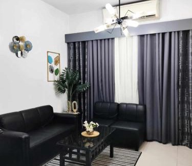 Barangay 76 Hotel | 2-BR CONDO Staycation Sea Residence -Kharen