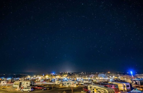 Camp Verde House | 2 Convenient Units! FREE Parking, Outdoor Pool, Pets Allowed, Near Busch Gardens