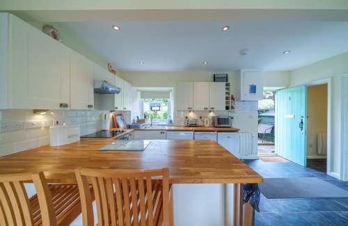 Watermillock House | 2 Gowbarrow Cottages - Lovely garden & Dog-friendly