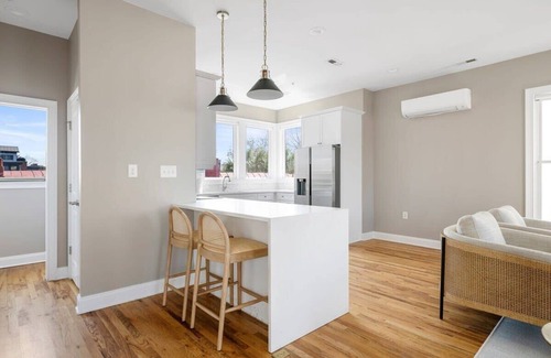 Cannonborough Elliotborough Villa | 2 Luxury Homes w/Patios | 1 Block from King St