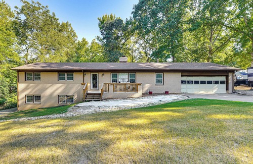 Monroe Apartment | 2 Mi to Downtown Monroe: Quiet Apt w/Patio