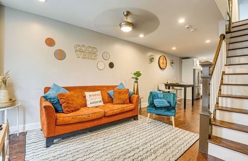 Downtown Baltimore House | 2 Mi to Dtwn Baltimore: Bright Townhome w/Patio