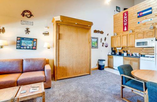 Granby Apartment | 2 Mi to Granby Ranch Studio with Resort Amenities!