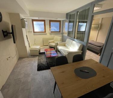 Merseburg Apartment | 2 personen Monteur Ferien Wohnung