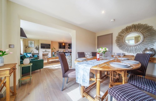 Burnham Market Cottage | 2 Railway Cottages - sleeps 6 guests in 3 bedrooms