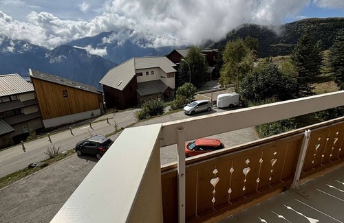 Huez-en-Oisans Apartment | 2-room apartment cabin, 5 people - Alpe d'Huez