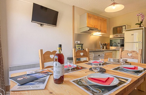 Aussois Apartment | 2-room Apartment in Aussois - 6 people, WIFI, pets allowed