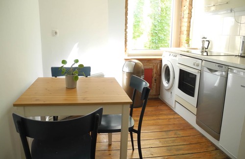 Gleimviertel Apartment | 2 room vintage apartment | Prenzlauer Berg