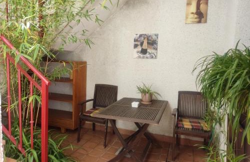 Villalbilla Apartment | 2 rooms apt and garden nearby Alcala de Henares