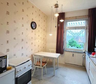 Hochemmerich Apartment | 2 Schlafenzimmer 5 Betten