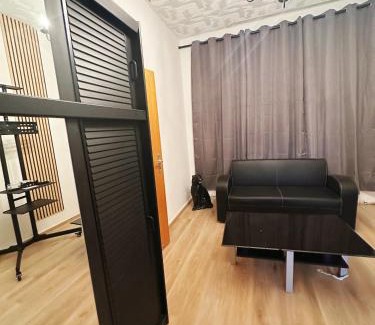 Hochemmerich Apartment | 2 Schlafenzimmer 5 Betten