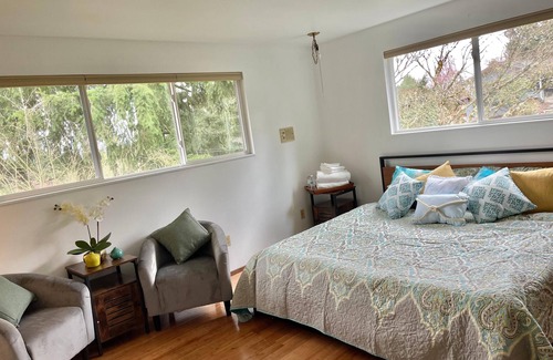 Lake Forest Park House | 20406 54th PL Lake Forest Park House