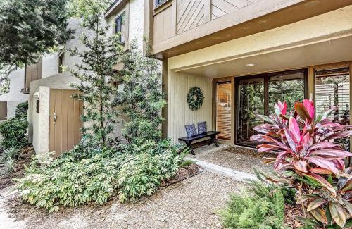 Fernandina Beach House | 2054 Beach Wood