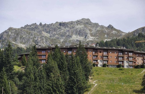 Arc-1800 Apartment | 20m from ski slopes, 2nd floor, tv, ski locker, 37m², Les Arcs