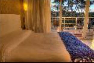 San Rafael Hotel | 2122 Hotel Art Design