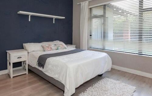Greater Johannesburg Metropolitan Area House | 235 On Surrey