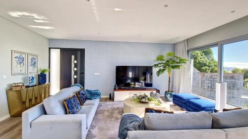 Santo Antonio Villa | 24, The Townhouse by LovelyStay