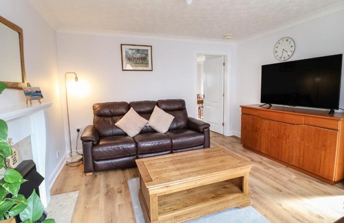 Moira House | 24 Via Devana