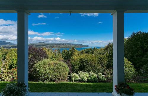 Pointe-au-Pic Villa | 241 - La Côte Fleurie - Les Immeubles Charlevoix