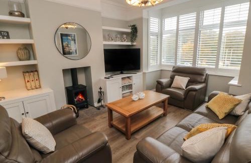 Scarborough House | 25 Victoria Park Avenue