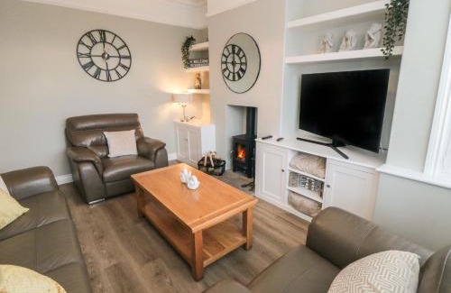 Scarborough House | 25 Victoria Park Avenue