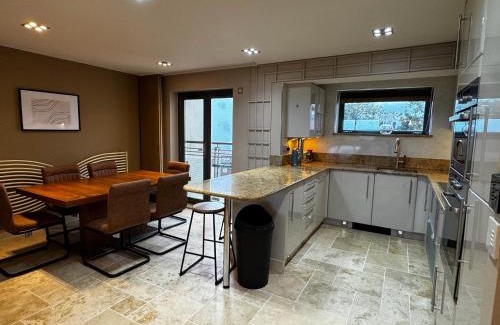 Castle Apartment | 26 St Christophers court