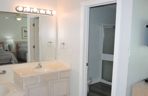 Calabash Villa | 27 Holes of Golf surrounds your Studio Golf Villa with Resort Amenities(503L)