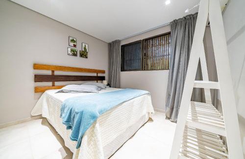 Canto Grande Ski Chalet | 272 - Apartamento com 02 dormitórios a 200m da Praia de Canto Grande
