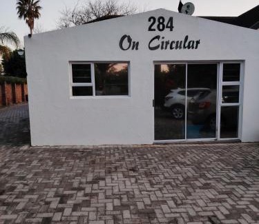 Port Elizabeth Apartment | 284 On Circular 3
