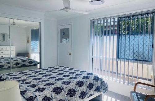 Rainbow Beach House | 29 Satinwood Drive - Rainbow Shores. Pets. Pool. Wifi