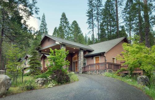 North Wawona Ski Chalet | 2A The Terry Cabin