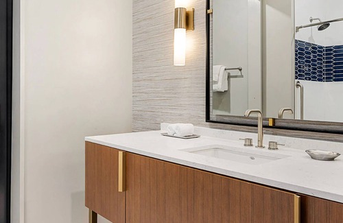 Luckie-Marietta District Resort | 2b resort suite big-city living with a side of Southern charm