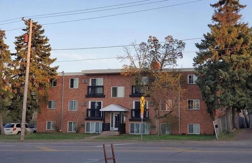 Maplewood House | 2bd Cozy Retreat Apartment