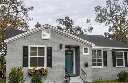 Pensacola Cottage | 2Bd Emerald Coast Cottage Near Downtown Pensacola & Naval Air Station