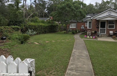 Albany House | 2br Albany Oasis