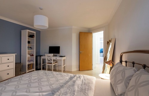 Belfast Apartment | 2BR Apt in Osborne Park Belfast