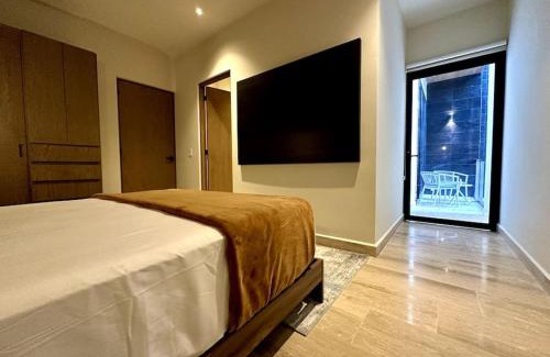 Centro Apartment | 2BR Modern Condo - Rooftop Pool with Stunning Views