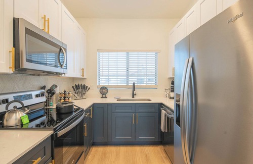 Desert View Village Condo | 2BR Next to TPC Golf | Pool Access | Fitness Gym