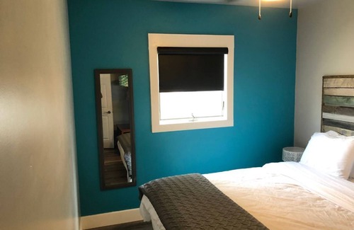 Monticello Hotel | 2BR Room at Alexander’s Landing. Walk to Indiana Beach + Pool Access
