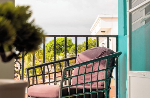 Guanajibo Apartment | 2nd Floor - Direct Beach Access - Sleeps 6