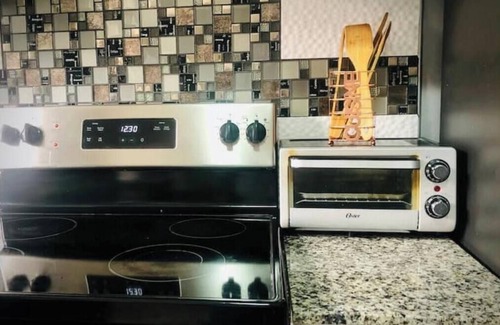 Nuevo Cuscatlan House | 3 Bdrms home in exclusive Residencial Via del Mar