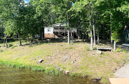 Wise House | 3 Bed, 2 Bath, Private Dock - The Perfect Hideaway