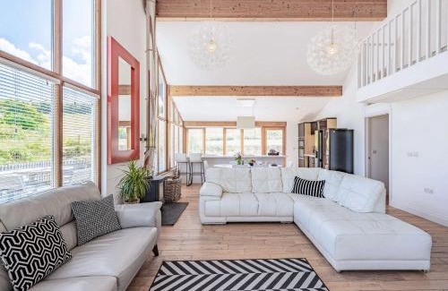 Pembroke House | 3 Bed in Freshwater East 66265